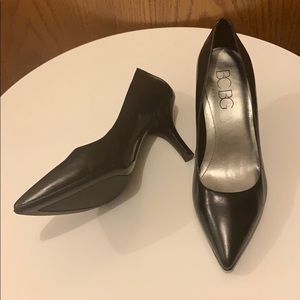 BCBG black heels, size 7B (37)